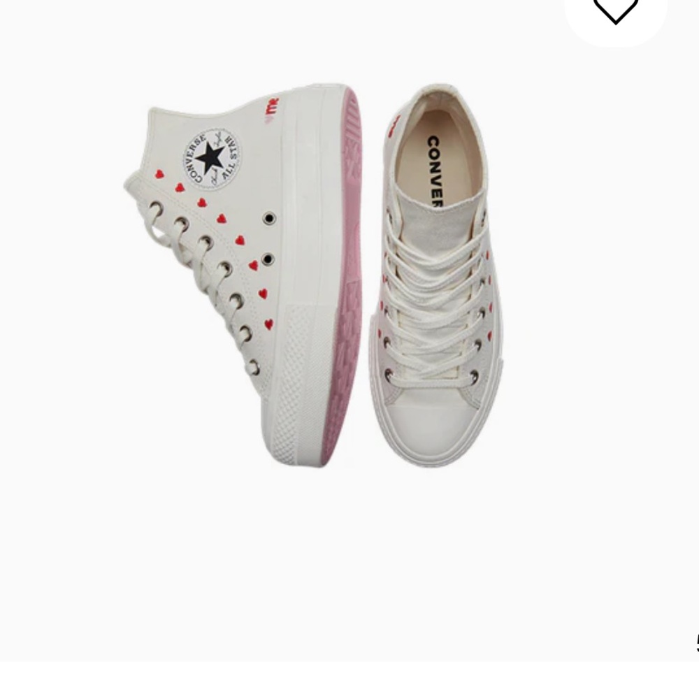 Women’s Chuck Taylor All Star Lift Platform High Embroidered Hearts, size 6.5